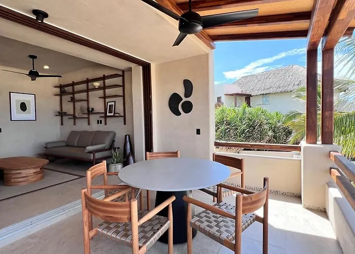 Luxury In Playa Blanca Cauma * Zihuatanejo
